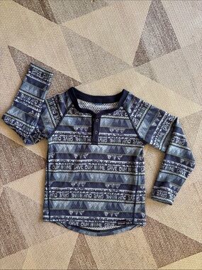 Patagonia capilene base layer top